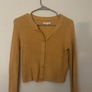 American Eagle Sweater/Cardigan!